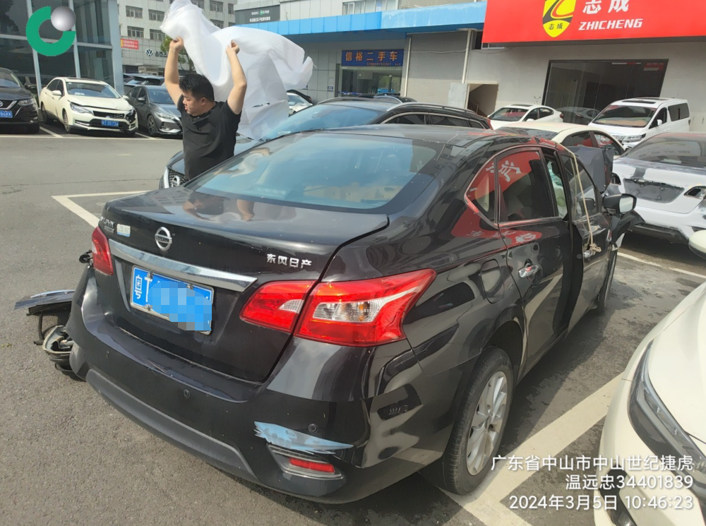 车辆图片-5