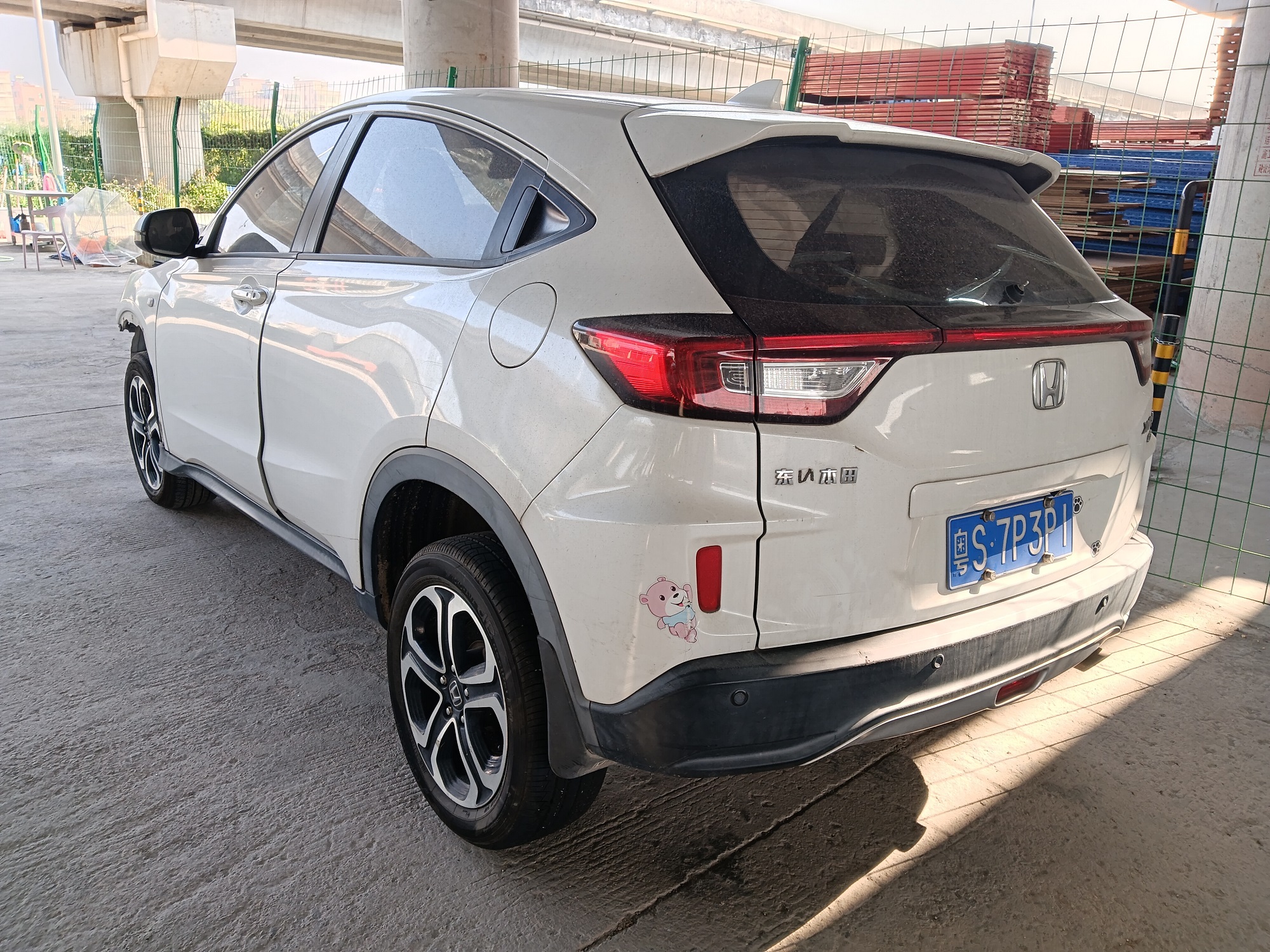 车辆图片-2