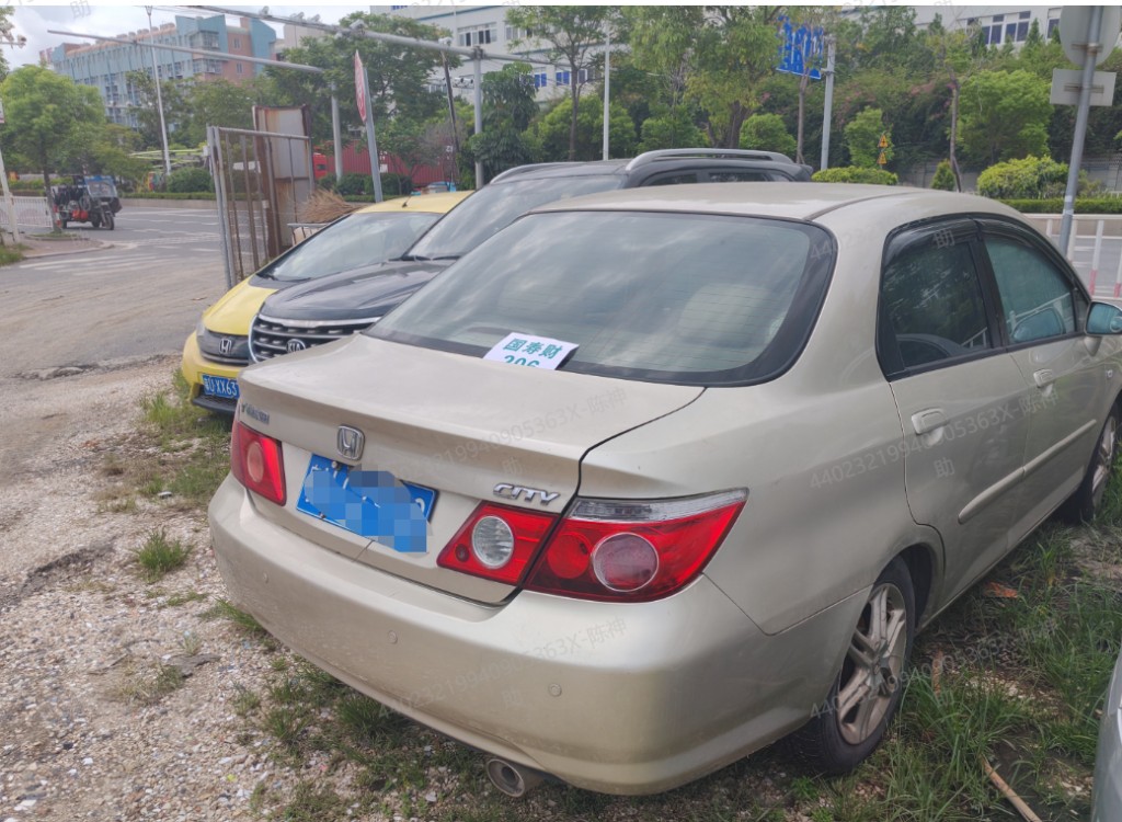 车辆图片-1