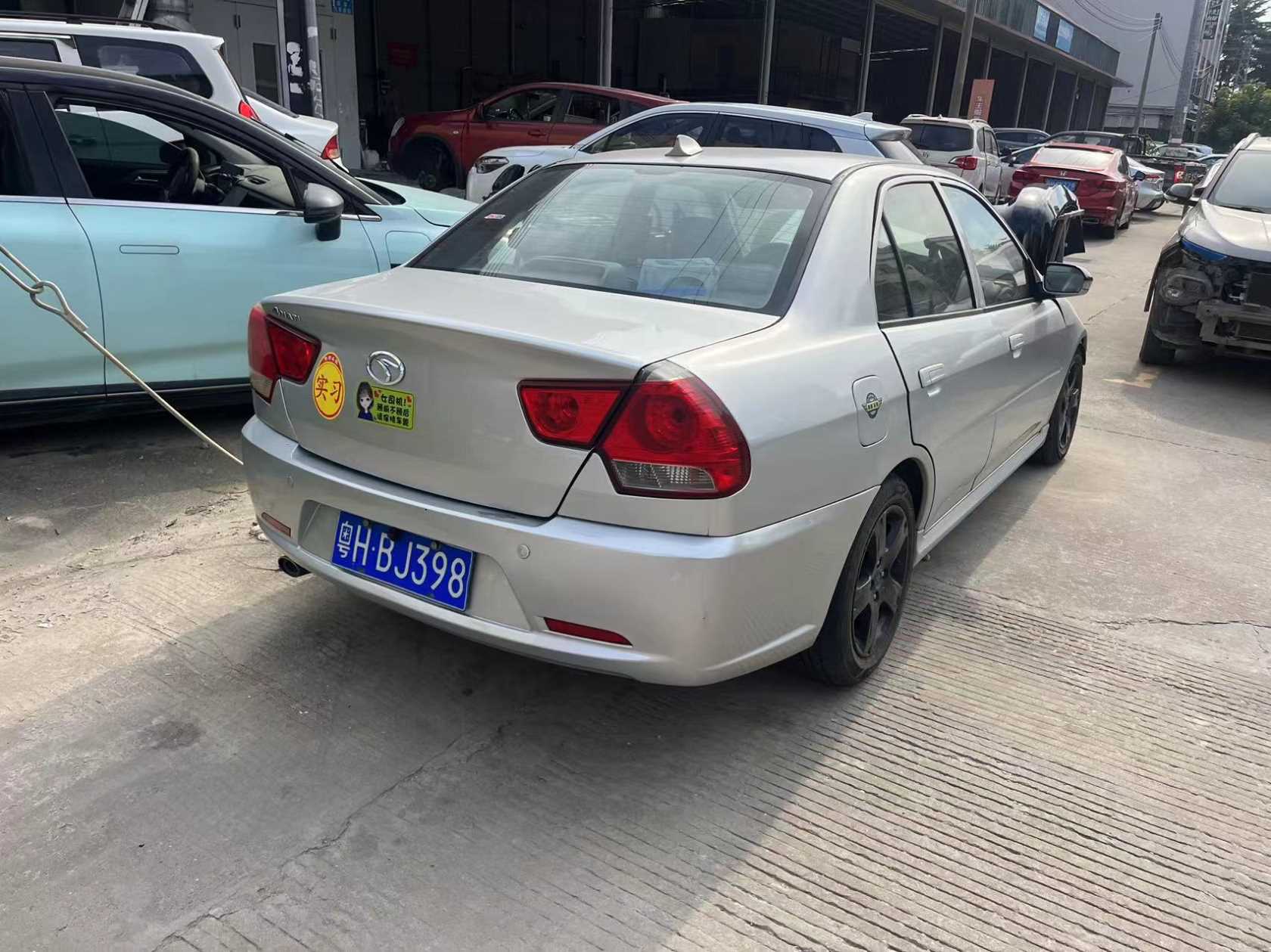 车辆图片-3