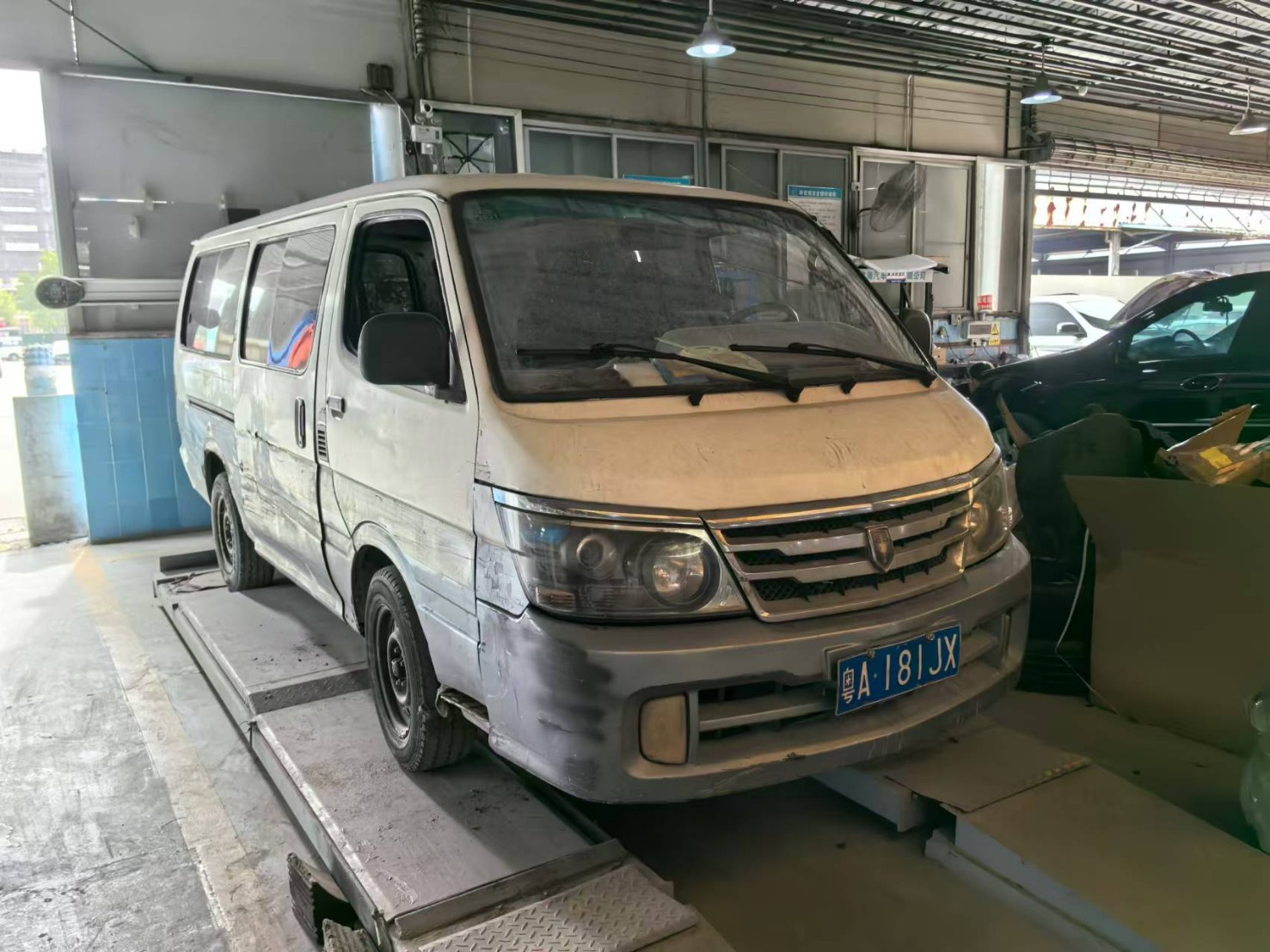 车辆封面