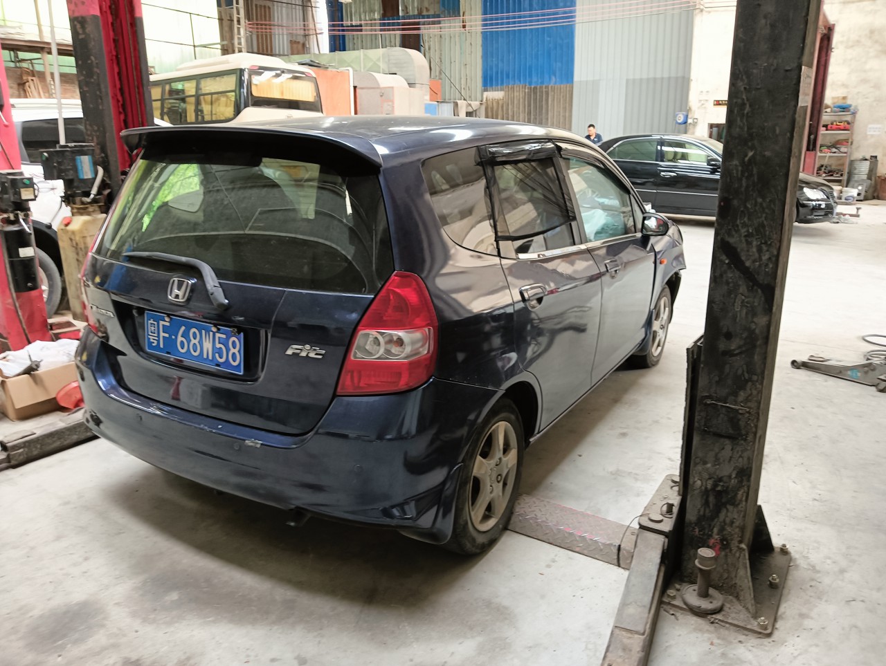 车辆图片-1