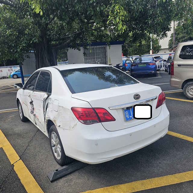 车辆图片-3