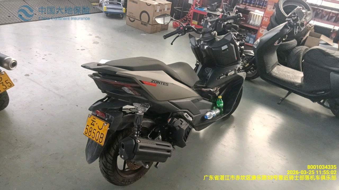 车辆图片-0