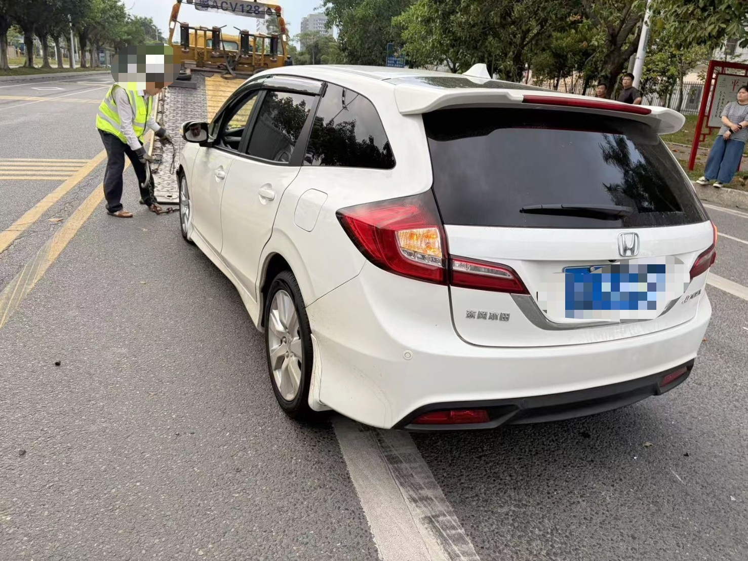 车辆图片-4