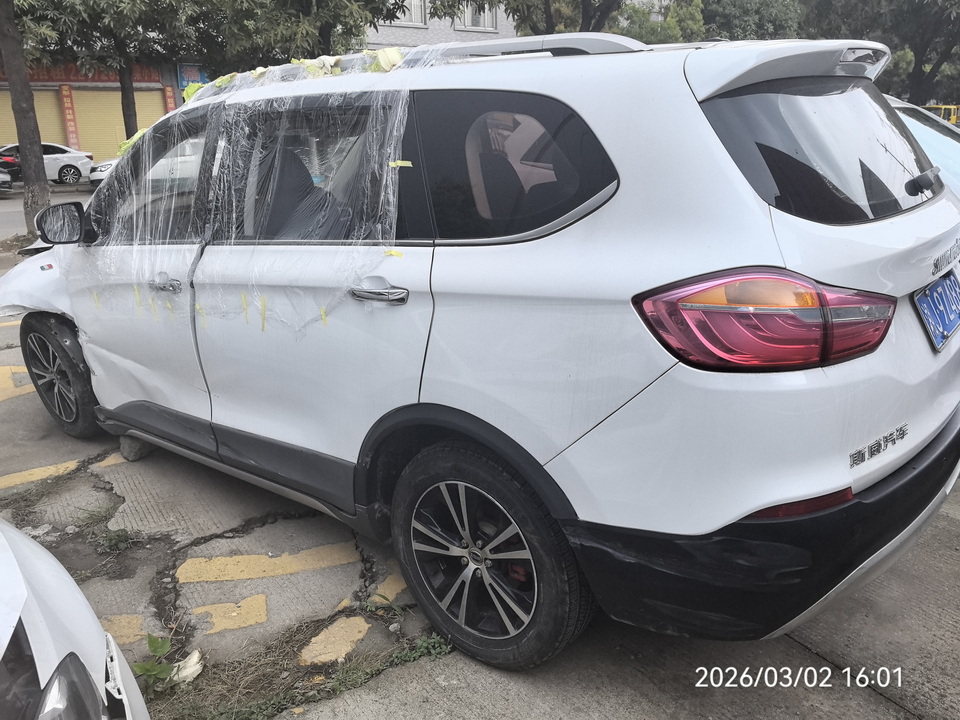 车辆图片-1