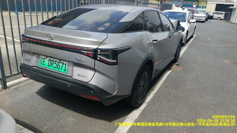车辆图片-5