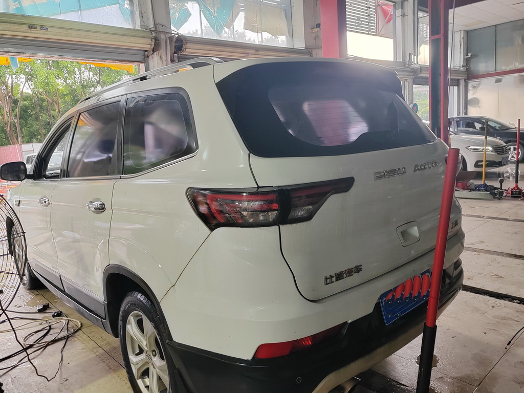 车辆图片-6